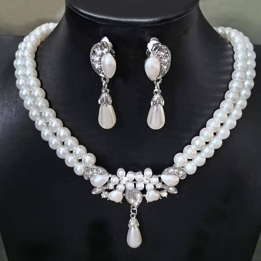 Silver Pearl Rhinestone Set