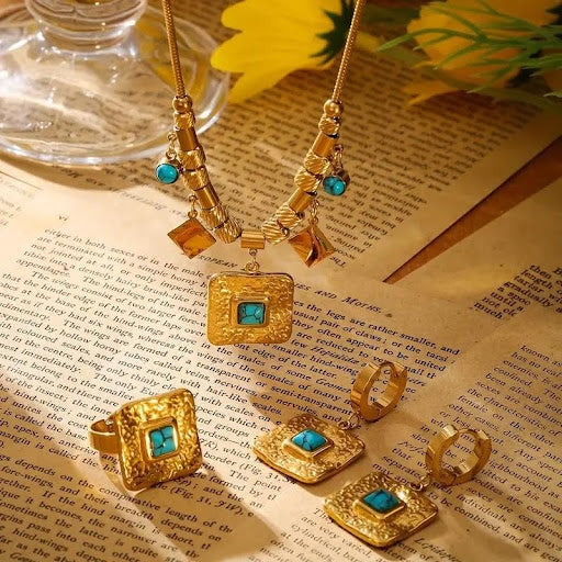 Vintage Jewelry Set 1 Pair of Earrings + 1 Necklace + 1 Ring Vintage
