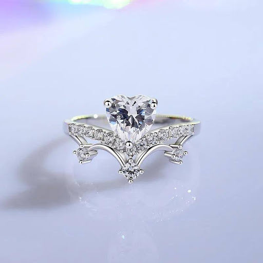 Sterling Silver Heart Shape Crown Ring