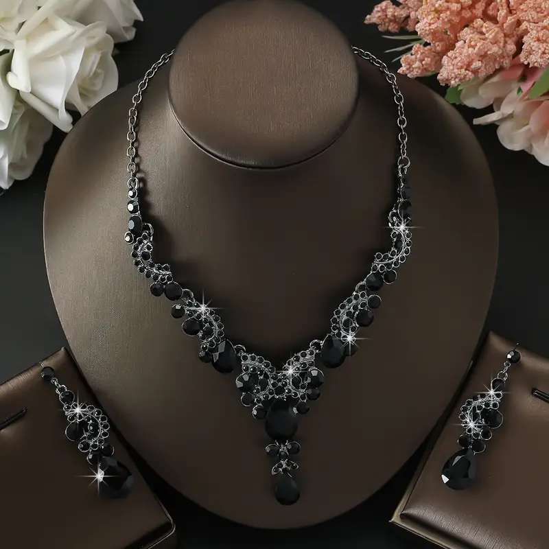 Elegant Zirconia Jewelry Set