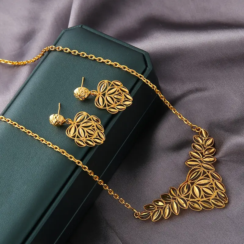 Middle Eastern Dubai Bridal Earrings and Necklace Jewelry Set