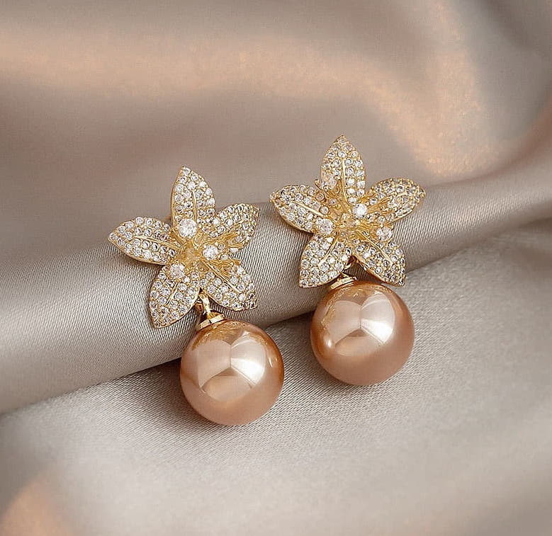 Flower Shining Pearl Drop Earrings Pair