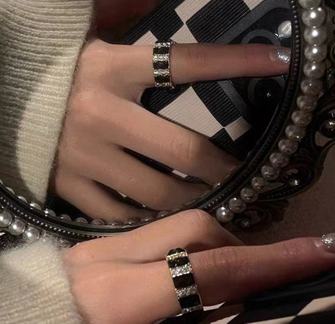 Rectangle Layard Ring Adjustable