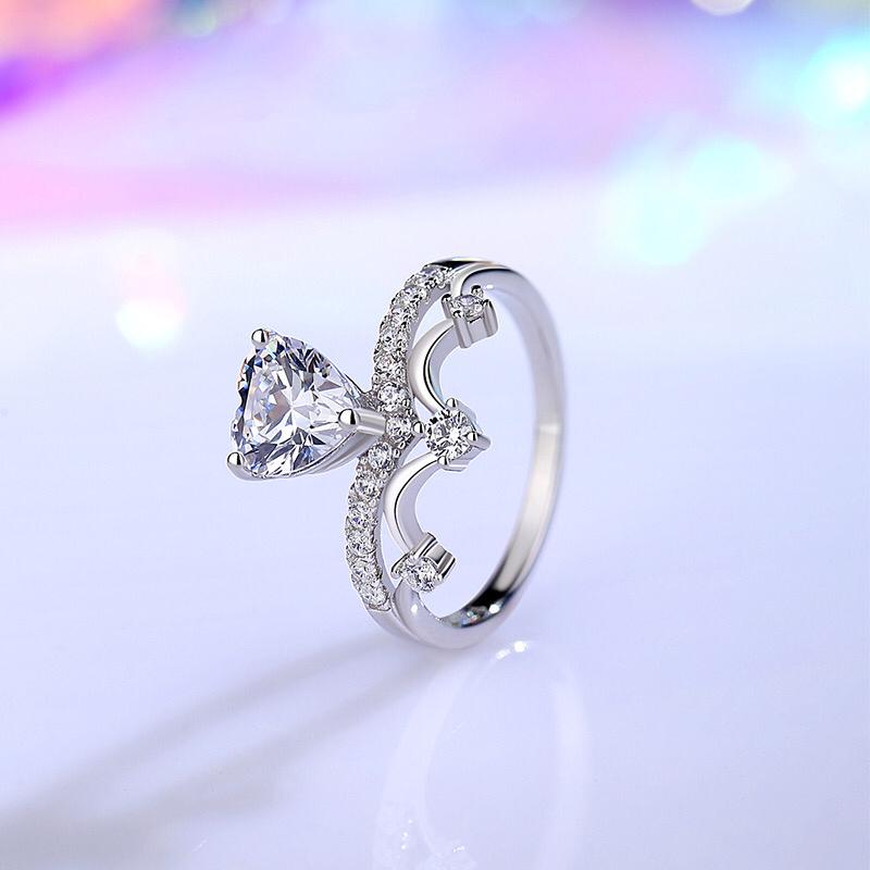 Sterling Silver Heart Shape Crown Ring