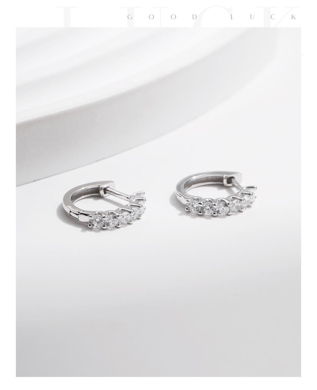 1 Pair Silver Plated 925 Sterling Silver Moissanite Round Earrings