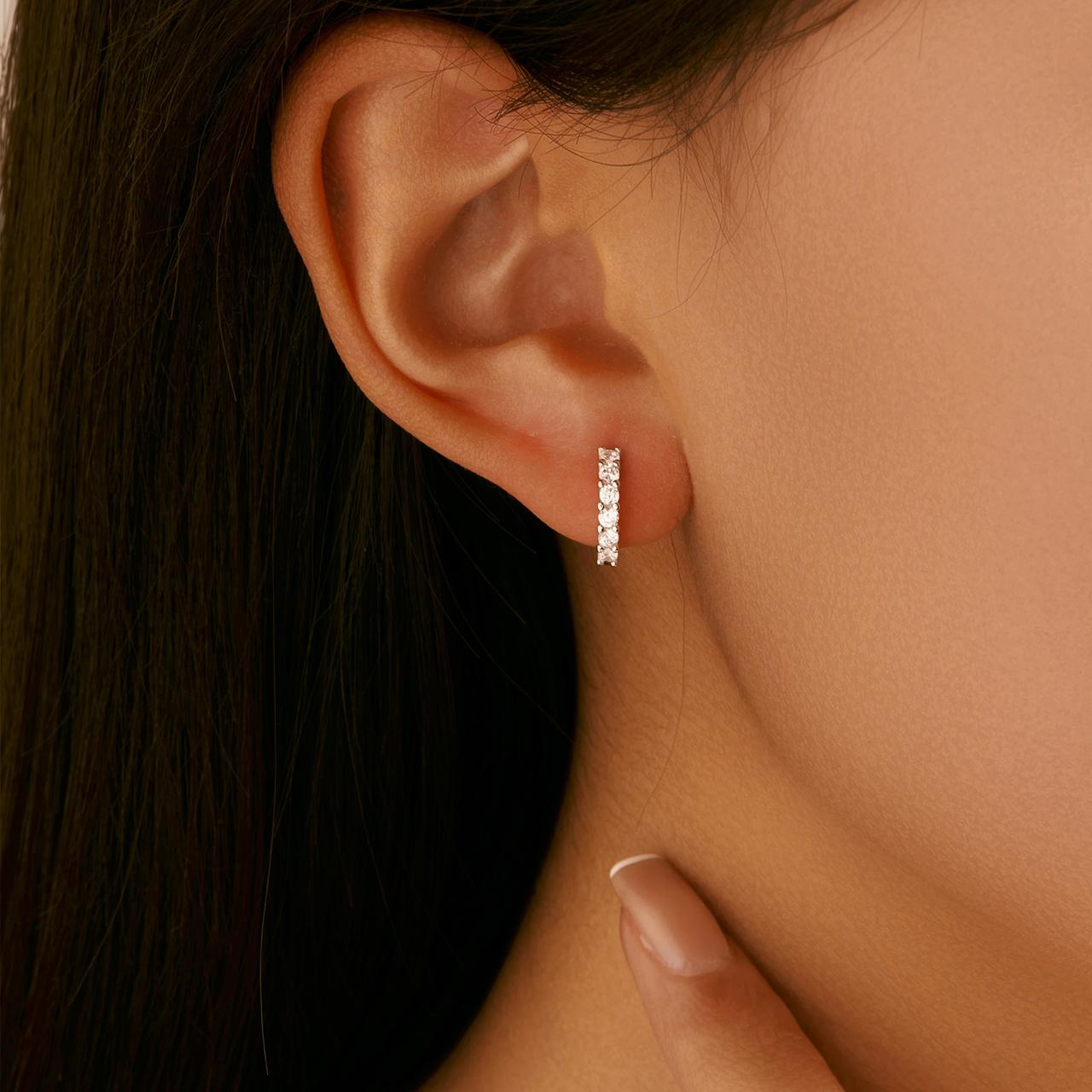 1 Pair Silver Plated 925 Sterling Silver Moissanite Round Earrings