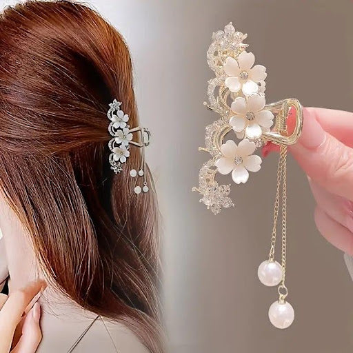 Shiny Rhinestone &amp; Camelia Design Golden Hair Claw