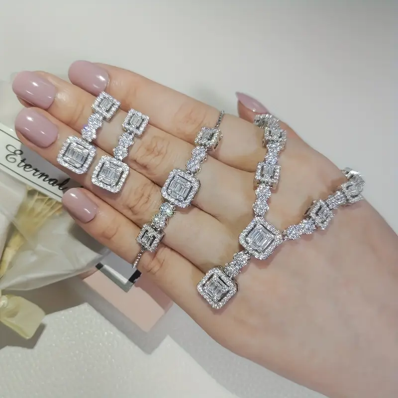 Luxury Vintage Style 3-Piece Jewelry Set