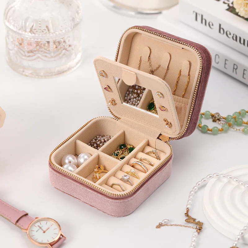Lattice Velvet Jewelry Box